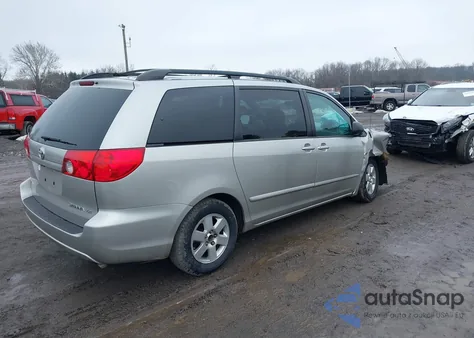 2007 Toyota Sienna Le z USA, uszkodzony, nr VIN 5TDZK23C47S037725